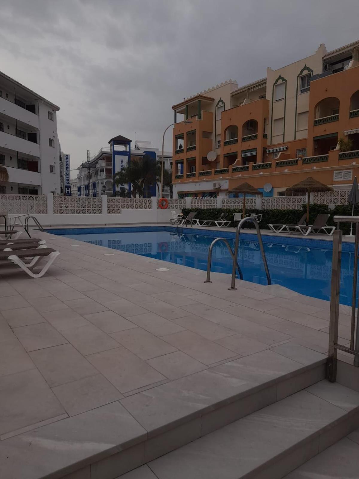 Precioso Apartamento Frontal Al Mar Nerja Exteriör bild