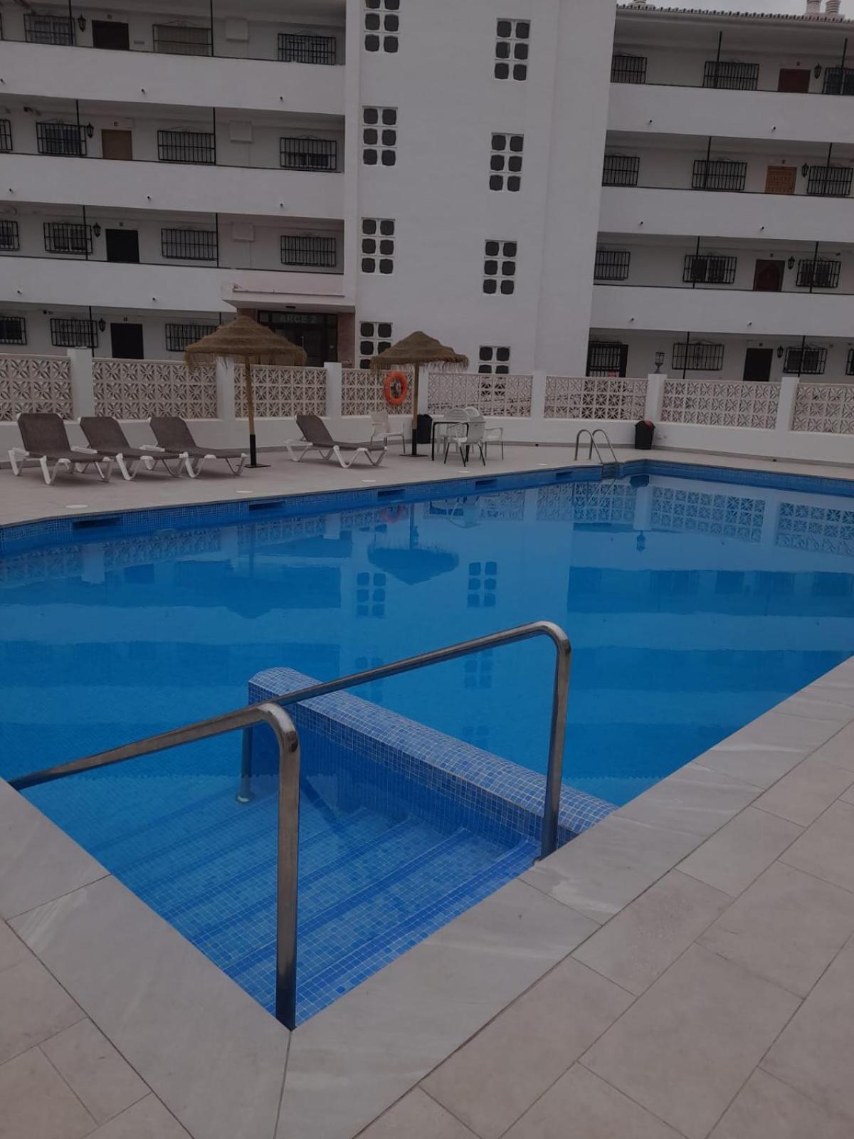 Precioso Apartamento Frontal Al Mar Nerja Exteriör bild
