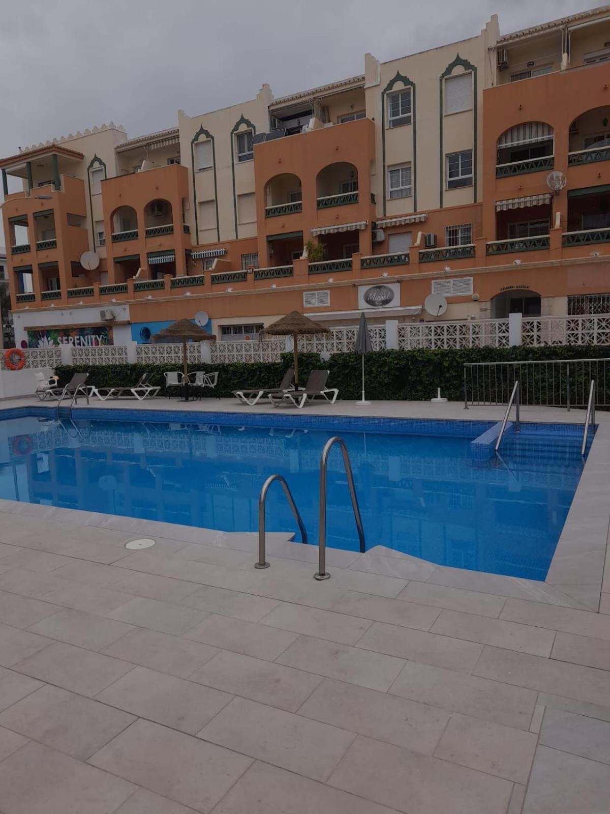 Precioso Apartamento Frontal Al Mar Nerja Exteriör bild
