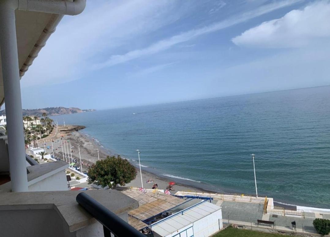 Precioso Apartamento Frontal Al Mar Nerja Exteriör bild
